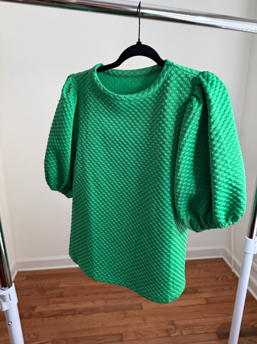 Textured Bubble Sleeve Tunic Top - Bright Green